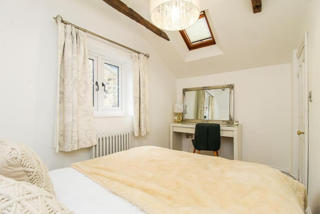 Millstone Cottage Newmillerdam Hill Top Экстерьер фото